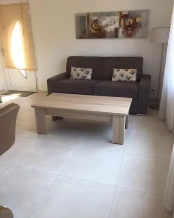 Guest house A La Verte Campagne - / *